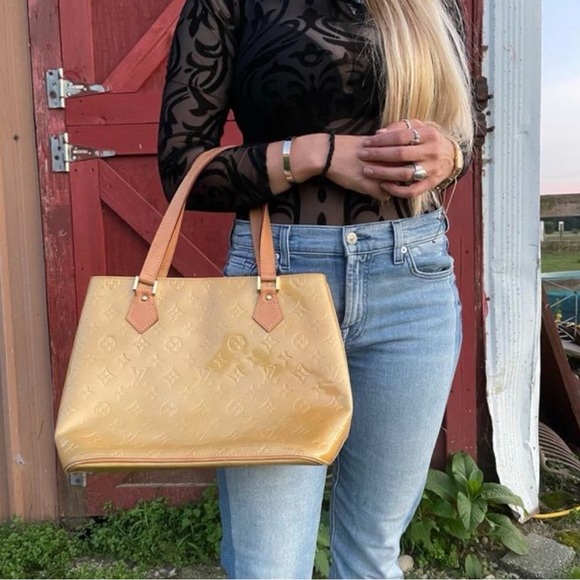 Louis Vuitton Handbags - Authentic Louis Vuitton Vernis Houston Tote